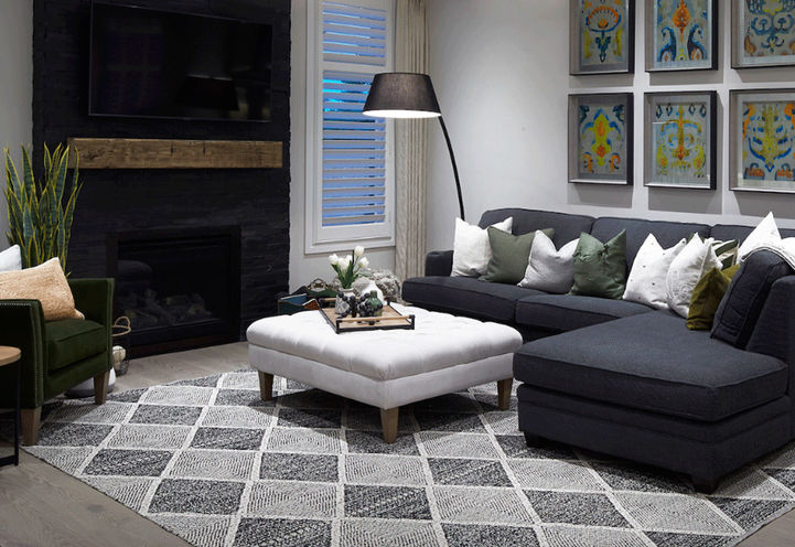 Upper-Joshua-Creek-Towns-Living-Room-Interior-2-v20